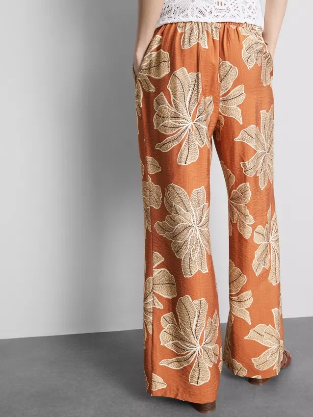 Pantalones palazzo estampados