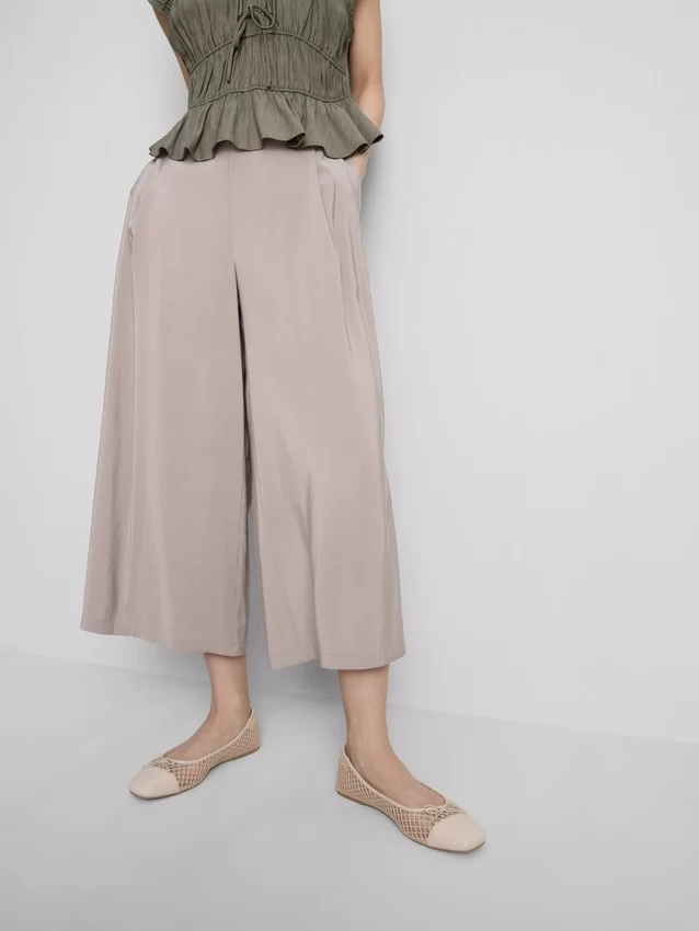 Pantalones tipo culotte de tiro medio y pierna ancha