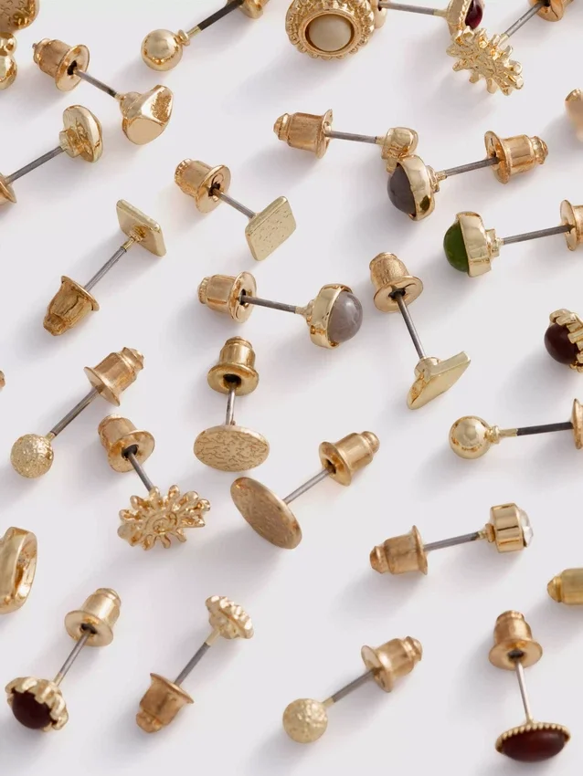Paquete de 20 aretes de botón surtidos