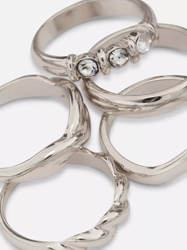 Paquete de 5 anillos de diversos diseños