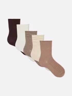 Paquete de 5 pares de calcetines de cuello corto de colores variados con alto contenido de algodón
