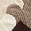 Paquete de 5 pares de calcetines de cuello corto de colores variados con alto contenido de algodón