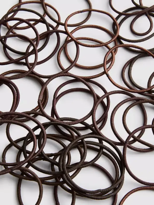 Paquete de 60 ligas delgadas para el cabello