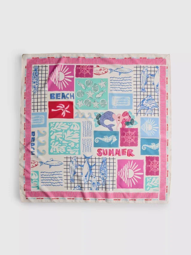 Pañuelo estampado de 70 x 70