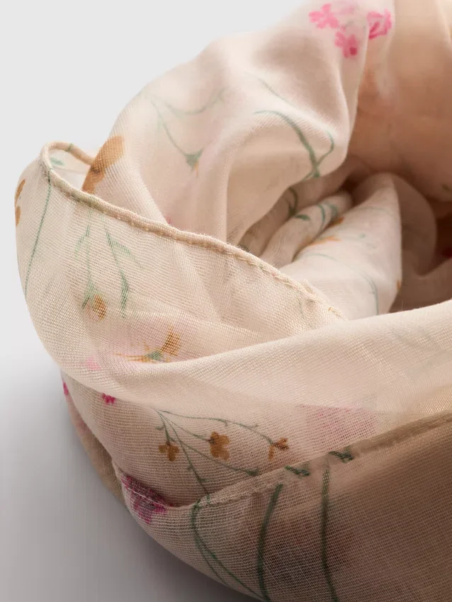 Pañuelo ligero estampado