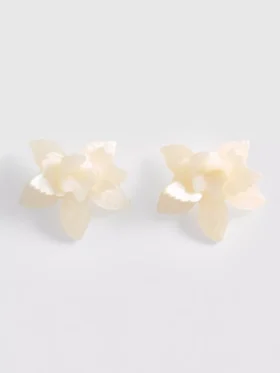 Pendientes florales 3D de Paula Echevarría