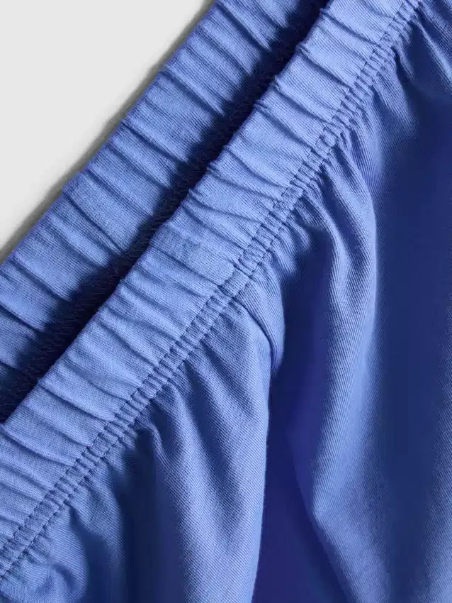 Pijama de camiseta y pantalones cortos
