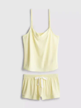Pijama de camisola y pantalones cortos