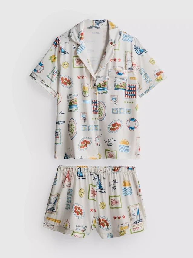 Pijamas corto estilo boyfriend