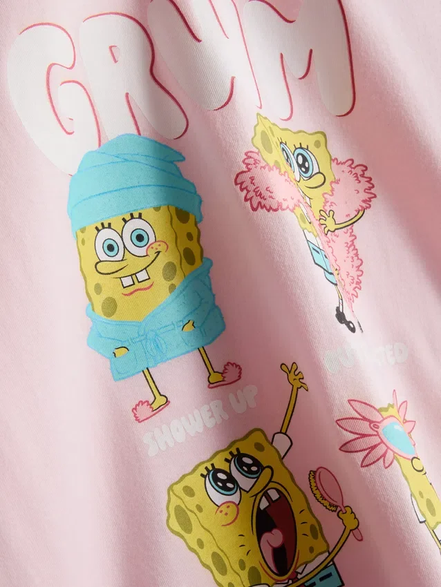 Pijamas cortos con diseño de Bob Esponja