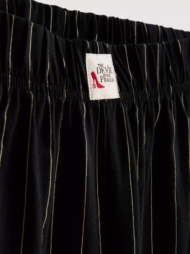 Pijamas cortos con el eslogan «El diablo viste de Prada»