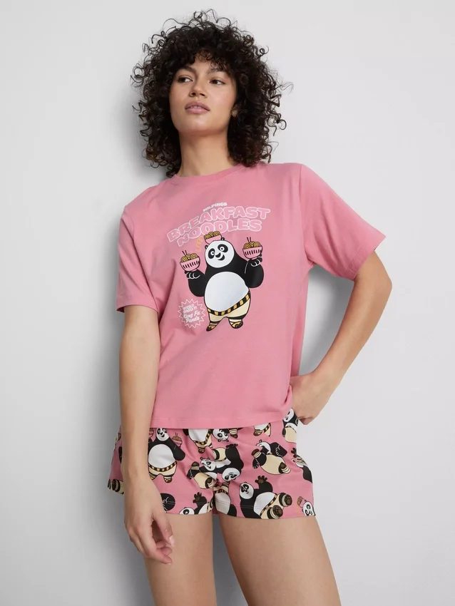 Pijamas cortos con personajes de Kung Fu Panda