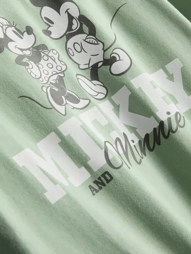 Pijamas cortos de Mickey y Minnie Mouse de Disney