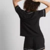 Pijamas cortos estilo boyfriend