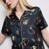 Pijamas cortos estilo boyfriend con estampado de Bratz