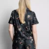 Pijamas cortos estilo boyfriend con estampado de Bratz