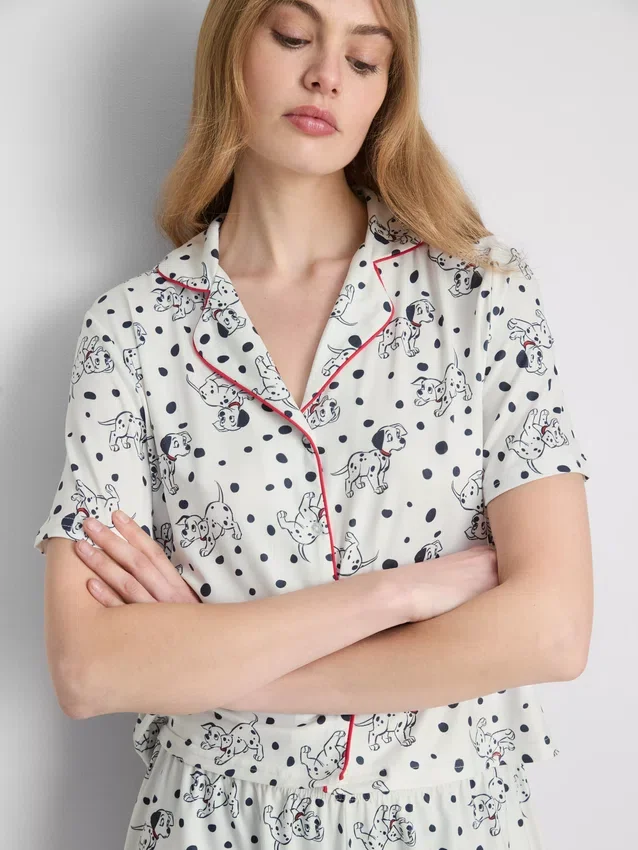 Pijamas cortos estilo boyfriend con estampado de «Los 101 dálmatas» de Disney