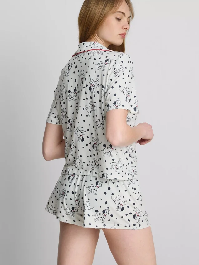 Pijamas cortos estilo boyfriend con estampado de «Los 101 dálmatas» de Disney