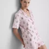 Pijamas cortos estilo boyfriend con estampado de ositos