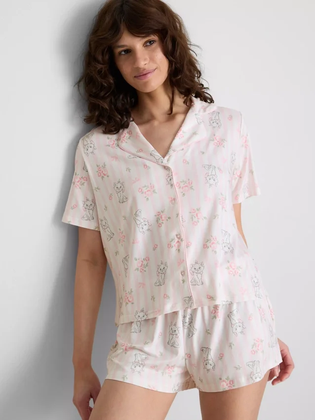 Pijamas cortos estilo boyfriend de Marie, de «Los aristogatos» de Disney