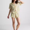 Pijamas cortos estilo boyfriend de Winnie the Pooh de Disney