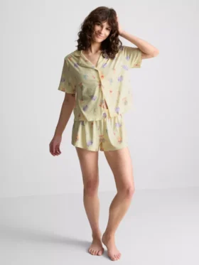 Pijamas cortos estilo boyfriend de Winnie the Pooh de Disney