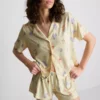 Pijamas cortos estilo boyfriend de Winnie the Pooh de Disney