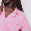 Pijamas cortos estilo boyfriend estampados