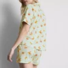Pijamas cortos estilo boyfriend estampados