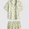 Pijamas cortos estilo boyfriend estampados