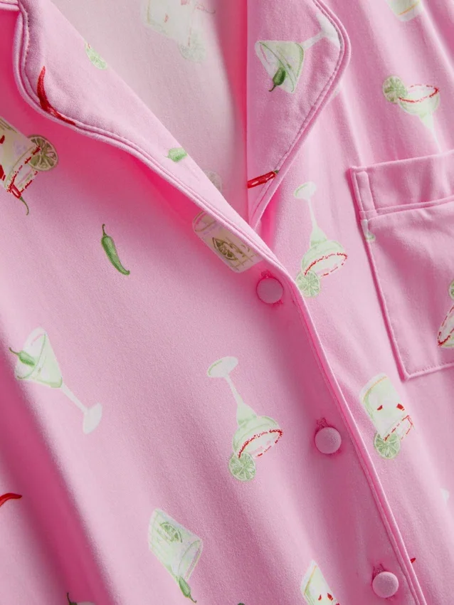 Pijamas cortos estilo boyfriend estampados