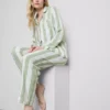 Pijamas de algodón a rayas estilo boyfriend