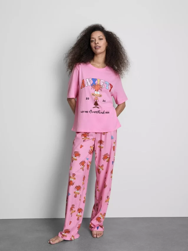Pijamas de Disney «Del revés» con motivo de ansiedad