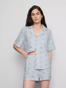 Pijamas de pantalones cortos estilo boyfriend estampados