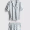 Pijamas de pantalones cortos estilo boyfriend estampados