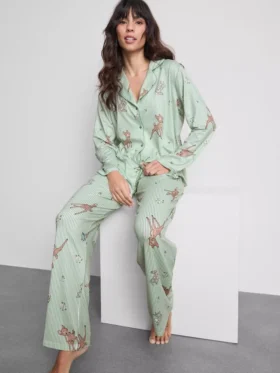 Pijamas estilo boyfriend a rayas de Bambi de Disney