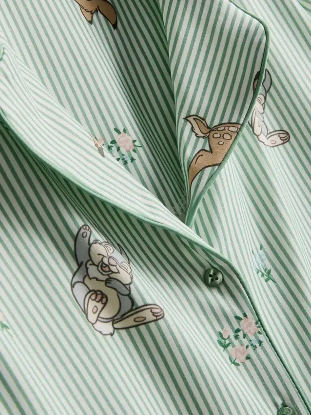Pijamas estilo boyfriend a rayas de Bambi de Disney