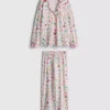 Pijamas estilo boyfriend con estampado de dulces