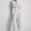 Pijamas estilo boyfriend de Marie de «Los aristogatos» de Disney
