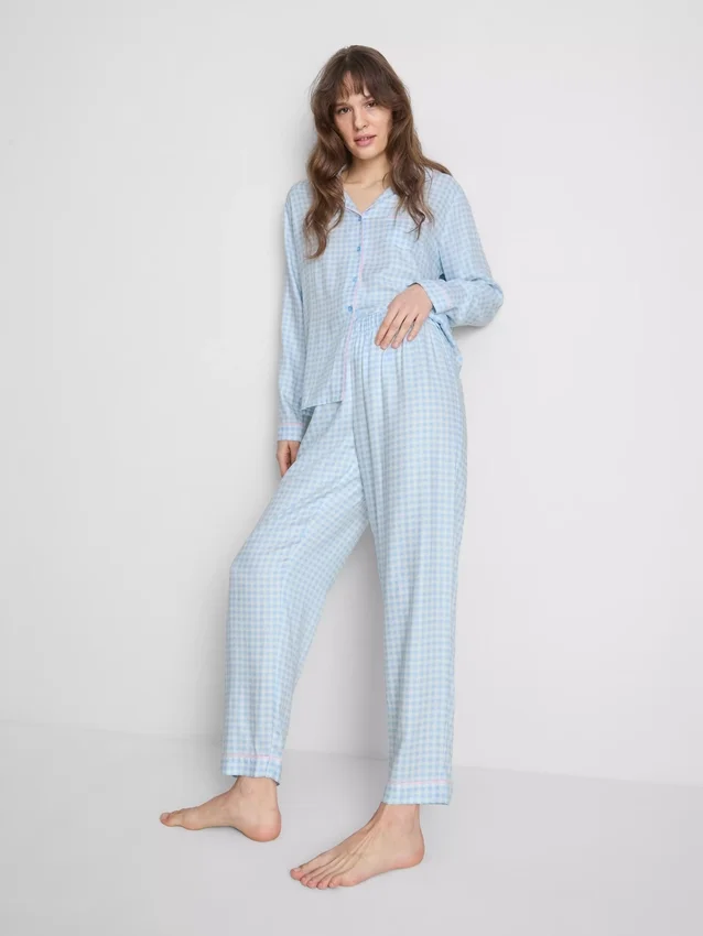Pijamas estilo boyfriend de sarga