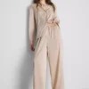 Pijamas estilo boyfriend de satén