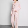 Pijamas estilo boyfriend estampados