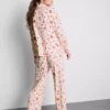 Pijamas estilo boyfriend estampados