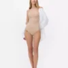 Ropa moldeadora