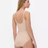 Ropa moldeadora
