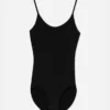 Ropa moldeadora sin costuras