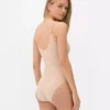 Ropa moldeadora sin costuras con cuello redondo