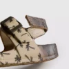 Sandalias con correa de doble hebilla estampadas