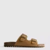 Sandalias con correas de doble hebilla