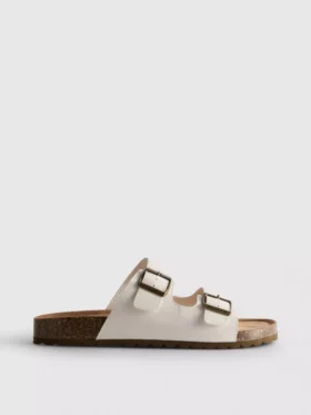 Sandalias con correas de doble hebilla
